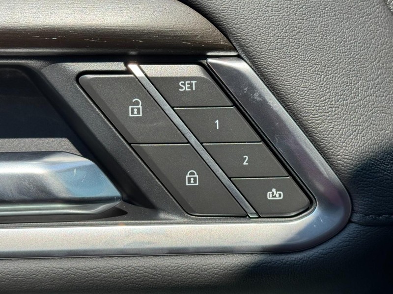 GMC Sierra 1500 Vehicle Image 10