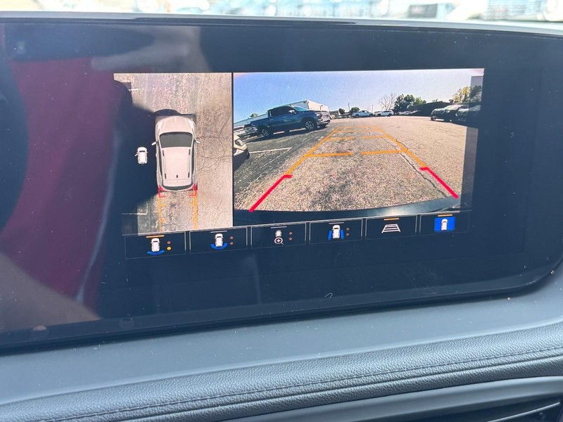 Buick Encore GX Vehicle Image 14