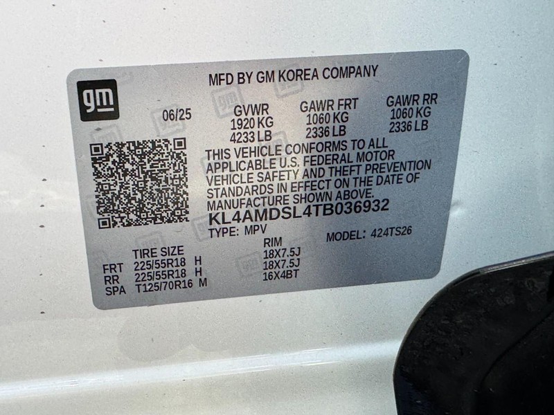 Buick Encore GX Vehicle Image 16