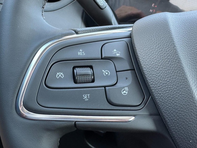 Buick Encore GX Vehicle Image 10