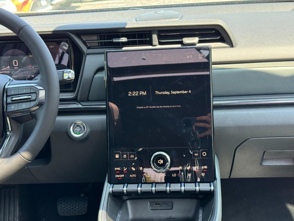 GMC Terrain Vehicle Image 09