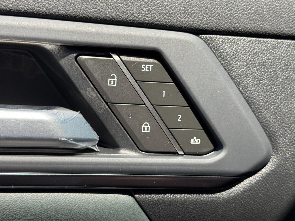 GMC Terrain Vehicle Image 11