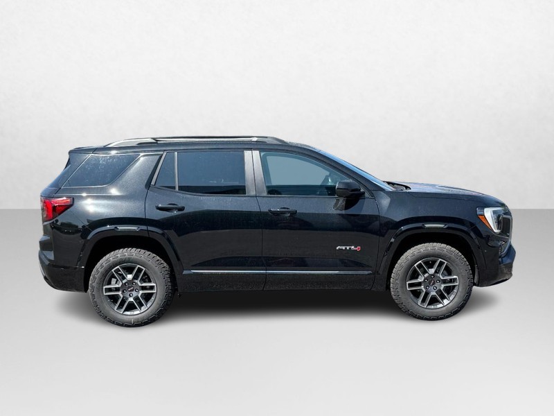 GMC Terrain Vehicle Image 02