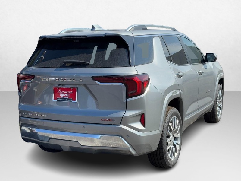 GMC Terrain Vehicle Image 03