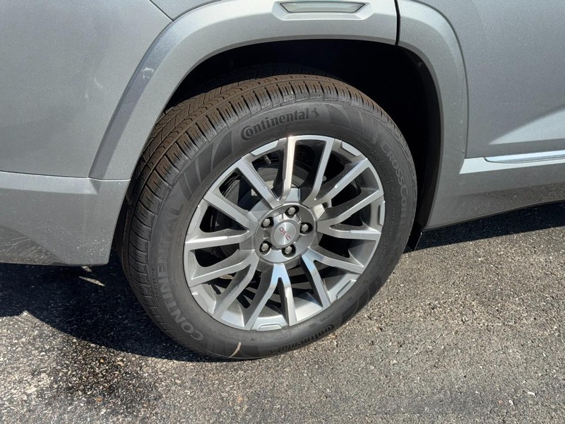 GMC Terrain Vehicle Image 04