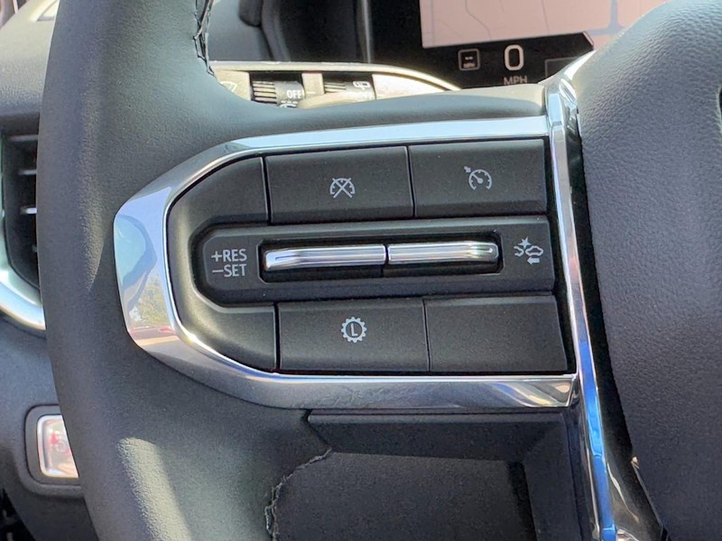 GMC Terrain Vehicle Image 11
