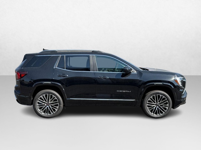 GMC Terrain Vehicle Image 02