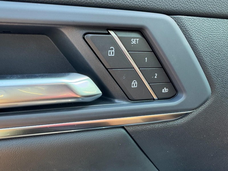 GMC Terrain Vehicle Image 10