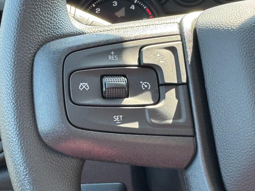 GMC Sierra 2500HD Vehicle Image 10