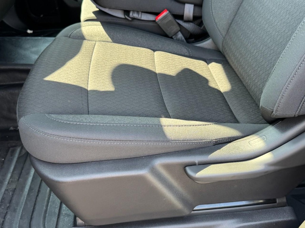 GMC Sierra 2500HD Vehicle Image 14