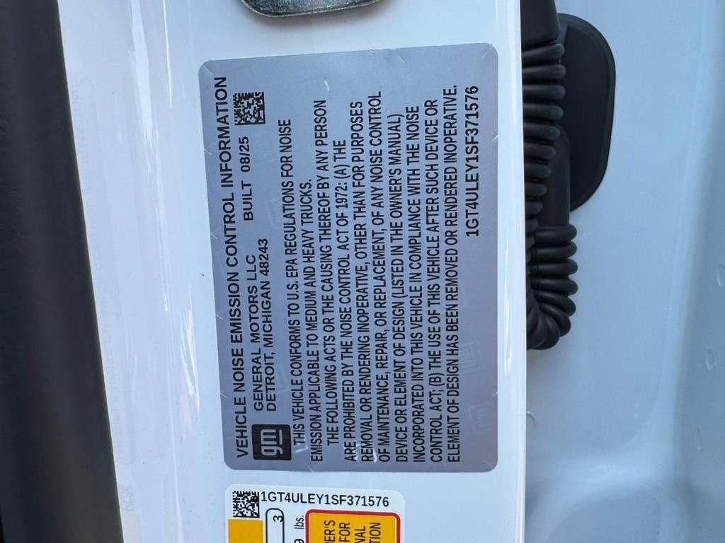 GMC Sierra 2500HD Vehicle Image 15