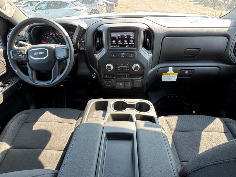 GMC Sierra 2500HD Vehicle Image 06