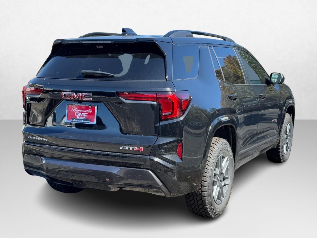 GMC Terrain Vehicle Image 03