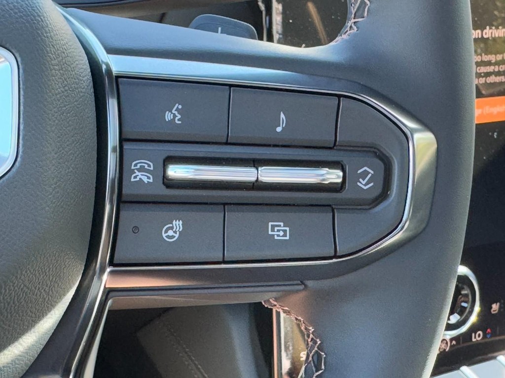 GMC Terrain Vehicle Image 12