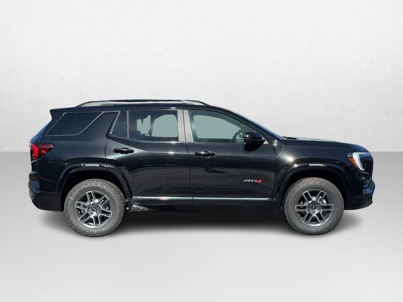 GMC Terrain Vehicle Image 02