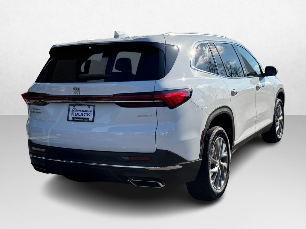 Buick Enclave Vehicle Image 03