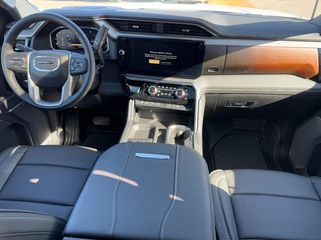 GMC Sierra 2500HD Vehicle Image 07