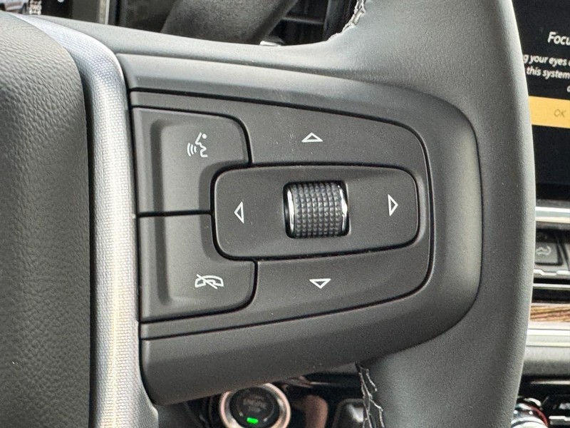 GMC Sierra 1500 Vehicle Image 11