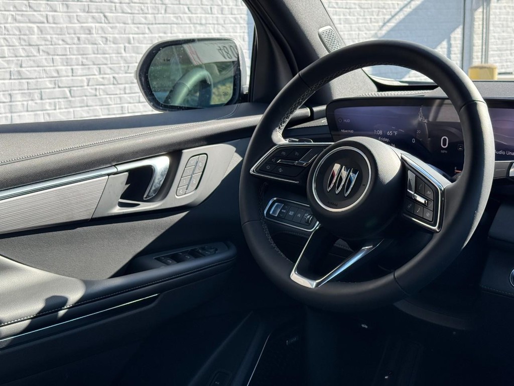 Buick Enclave Vehicle Image 07