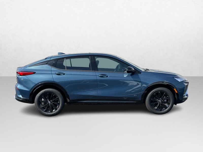 Buick Envista Vehicle Image 02