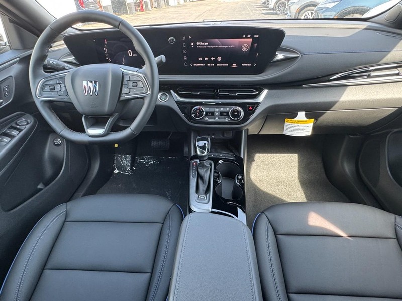 Buick Envista Vehicle Image 06