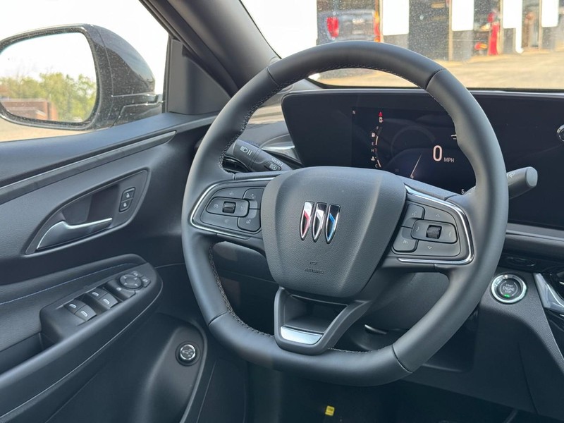 Buick Envista Vehicle Image 07