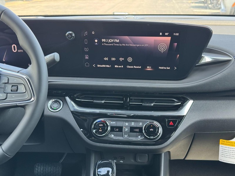 Buick Envista Vehicle Image 08