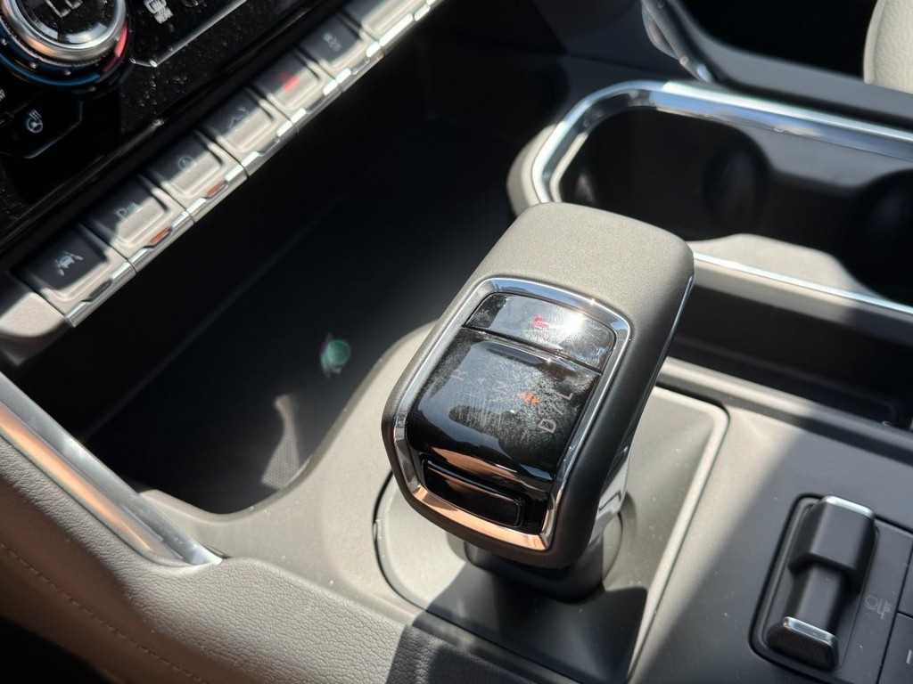 GMC Sierra 1500 Vehicle Image 13