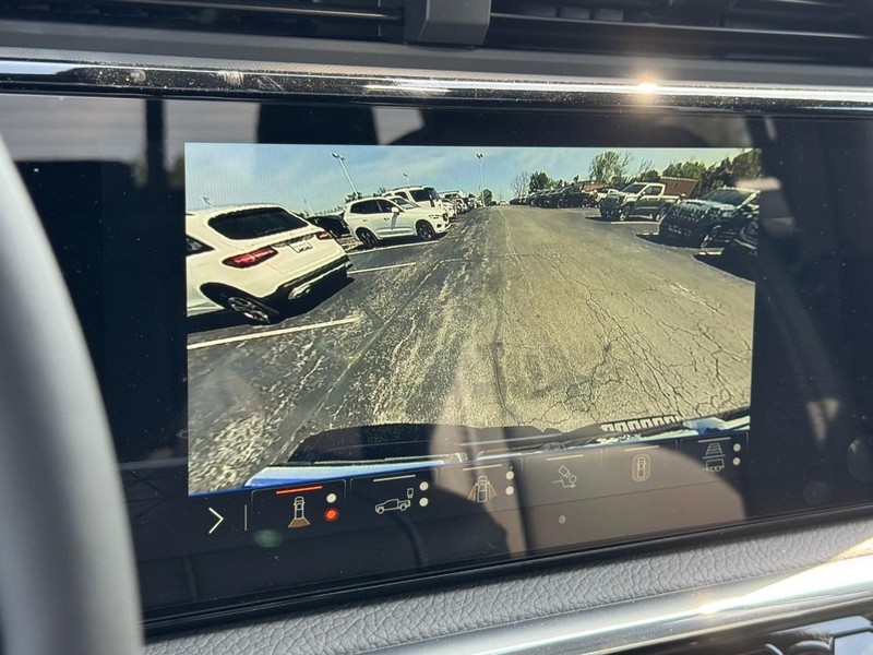 GMC Sierra 1500 Vehicle Image 15