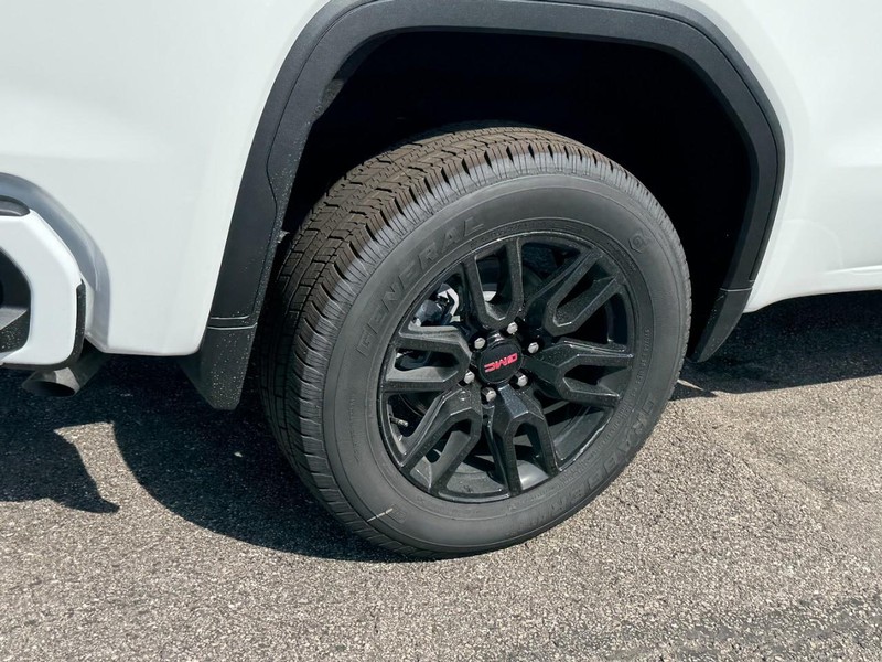 GMC Sierra 1500 Vehicle Image 04