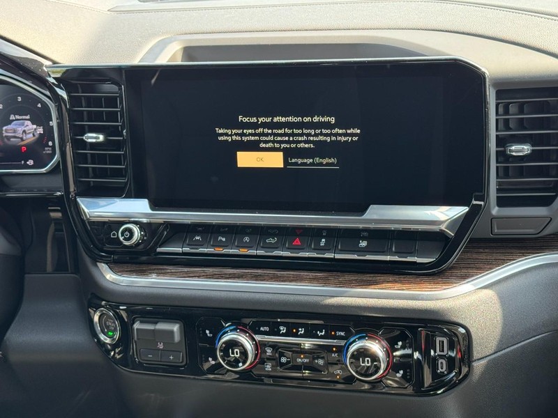 GMC Sierra 1500 Vehicle Image 08