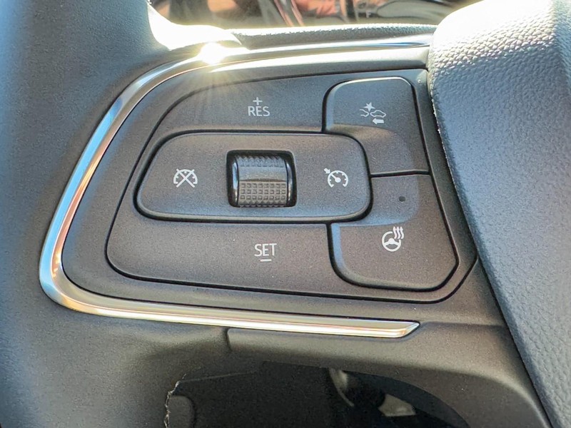 Buick Encore GX Vehicle Image 10