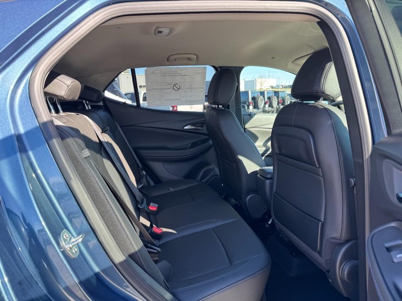 Buick Encore GX Vehicle Image 05