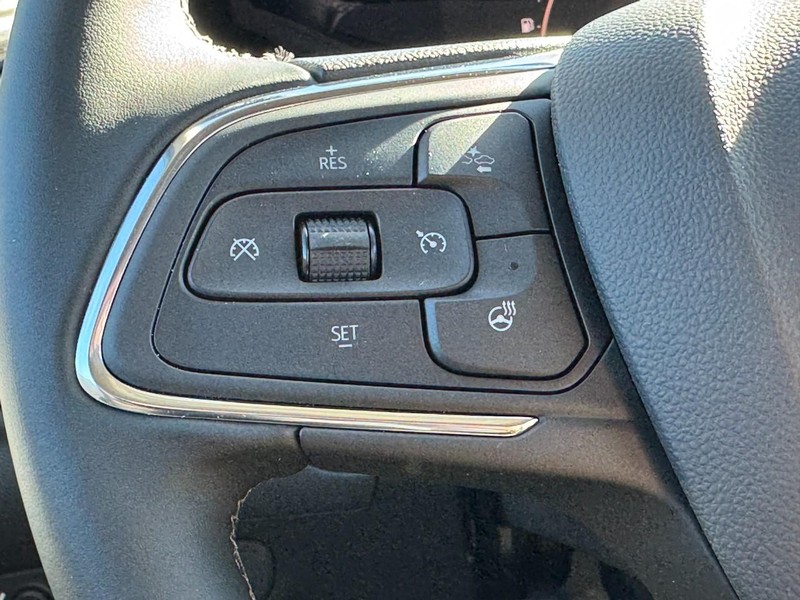 Buick Encore GX Vehicle Image 10