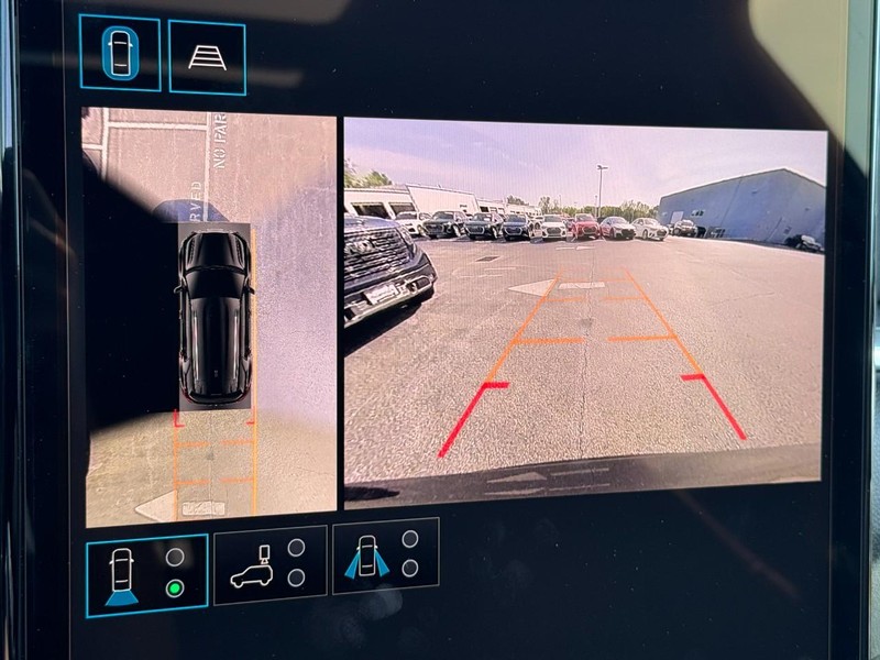 GMC Terrain Vehicle Image 17