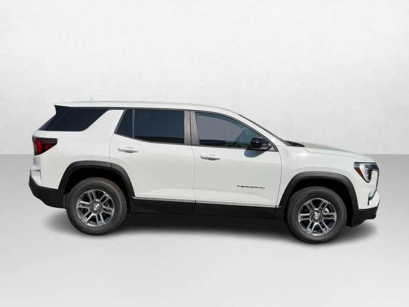 GMC Terrain Vehicle Image 02