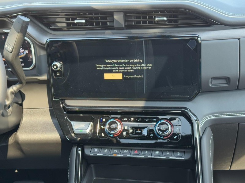 GMC Sierra 2500HD Vehicle Image 08