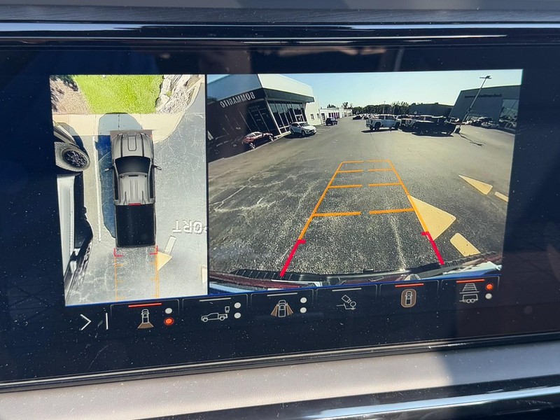 GMC Sierra 2500HD Vehicle Image 15