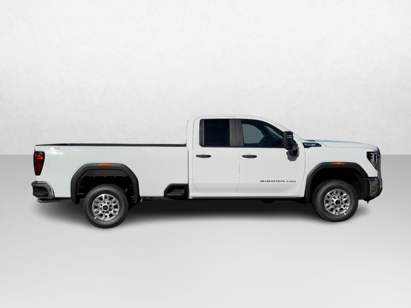 GMC Sierra 2500HD Vehicle Image 02