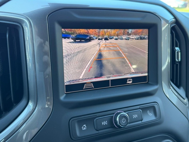 GMC Sierra 2500HD Vehicle Image 13