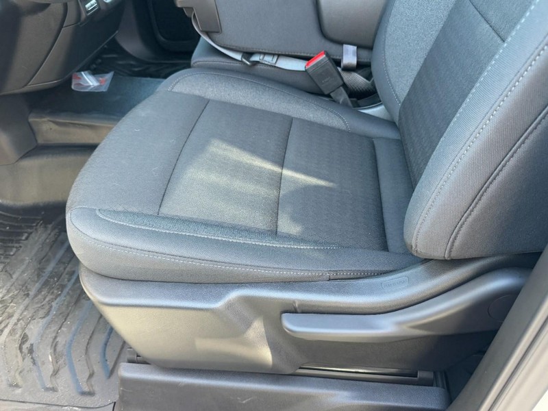 GMC Sierra 2500HD Vehicle Image 14