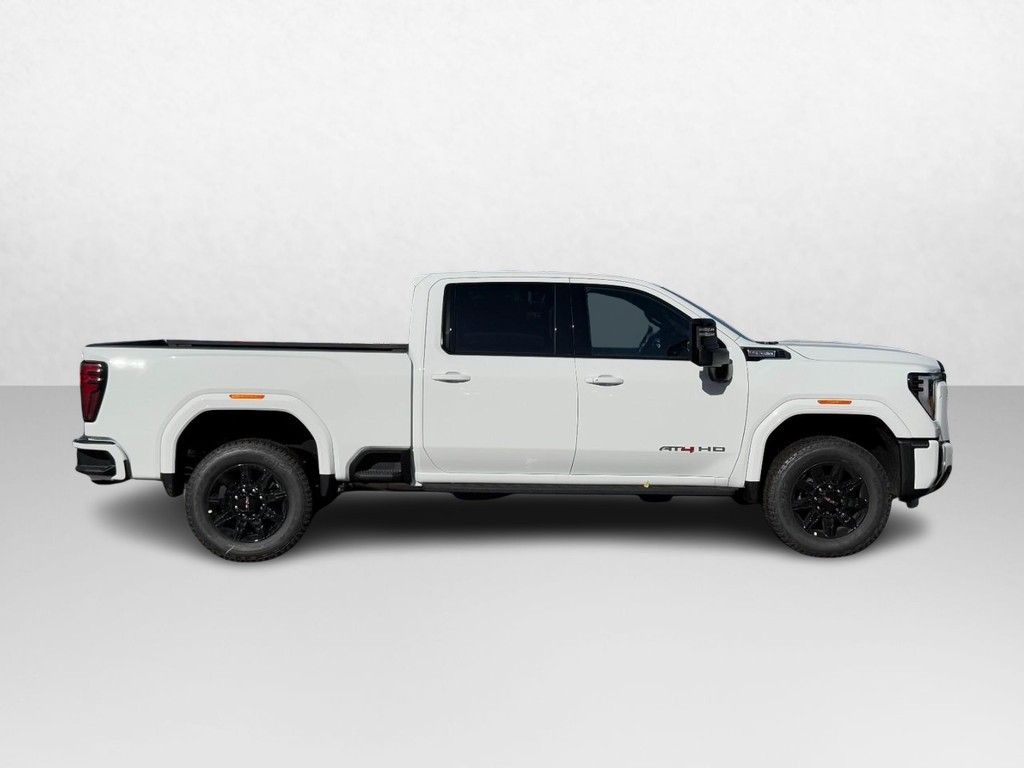 GMC Sierra 2500HD Vehicle Image 02