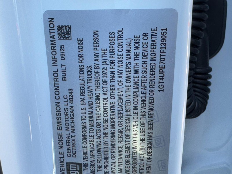 GMC Sierra 2500HD Vehicle Image 18