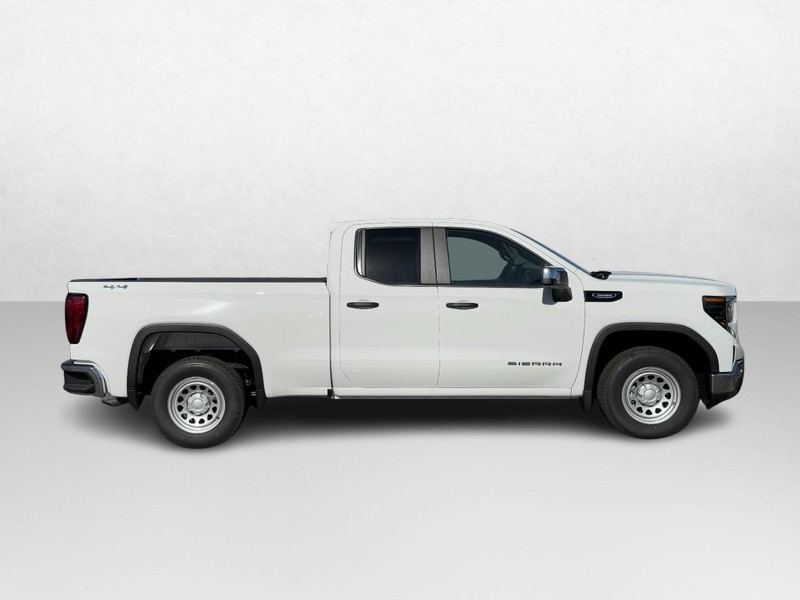 GMC Sierra 1500 Vehicle Image 02