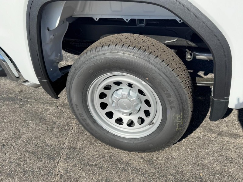 GMC Sierra 1500 Vehicle Image 04