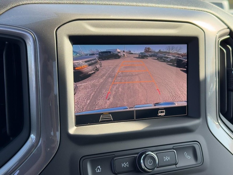 GMC Sierra 1500 Vehicle Image 14