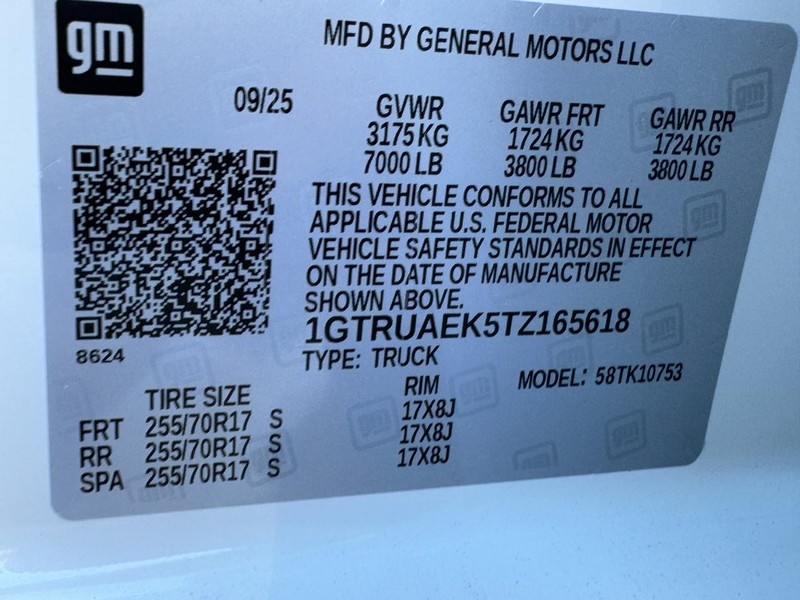 GMC Sierra 1500 Vehicle Image 16