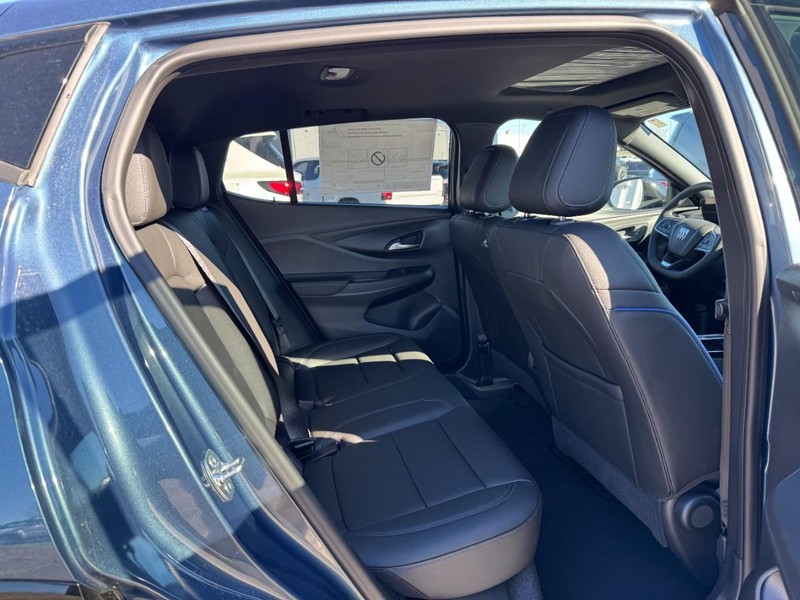 Buick Envista Vehicle Image 05