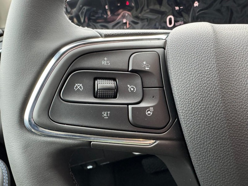 Buick Encore GX Vehicle Image 10