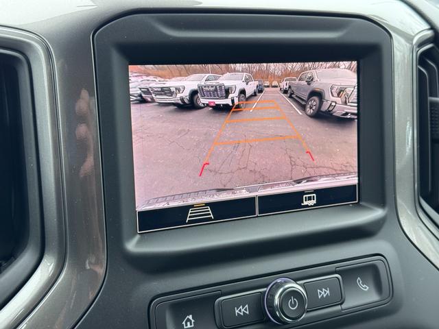 GMC Sierra 3500HD Vehicle Image 12